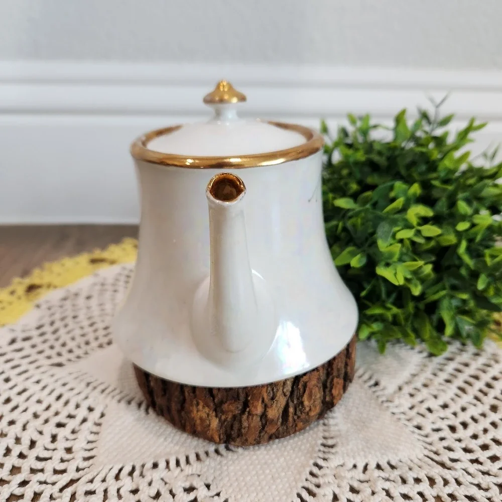 Limoges beautiful teapot
